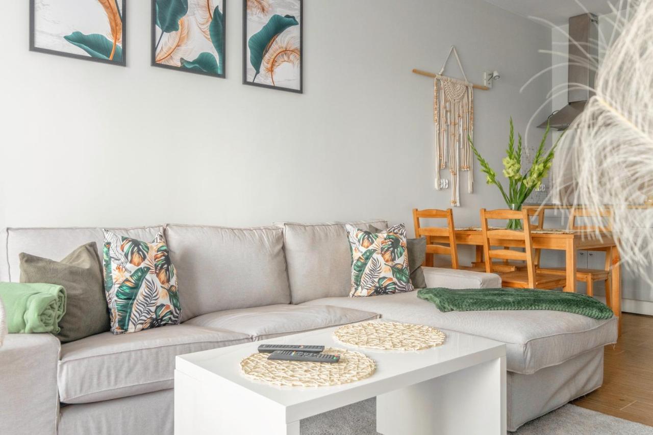Boho Apartment Janow Z Miejscem Parkingowym วูดช์ ภายนอก รูปภาพ